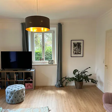 Anton Apartment *